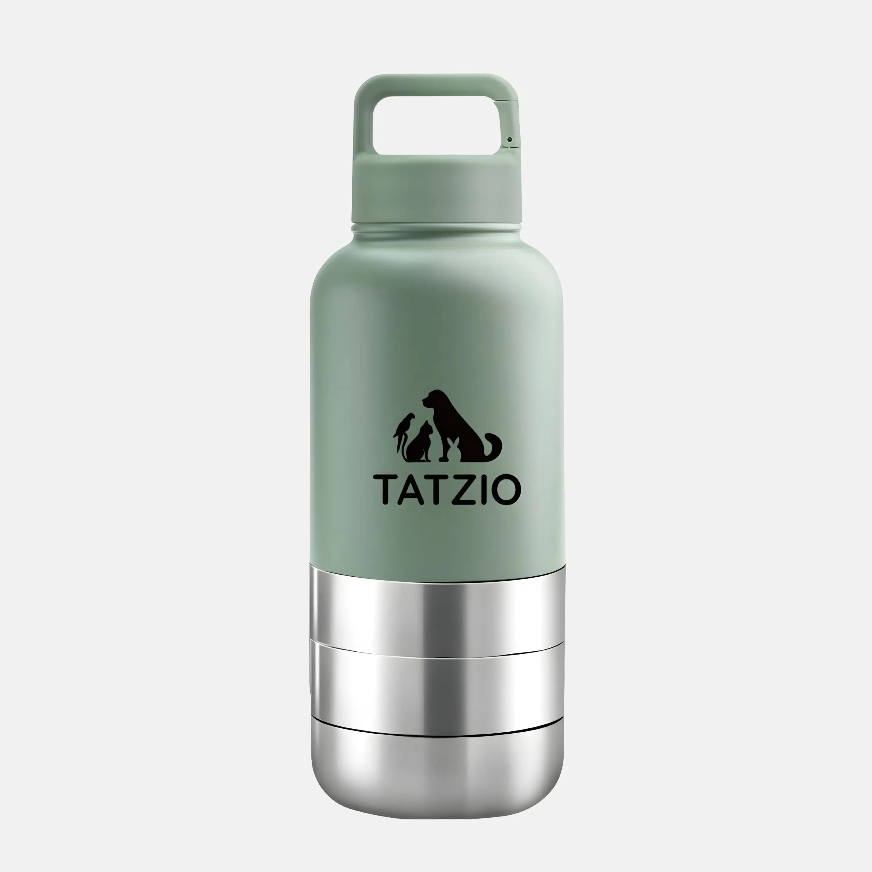 Das Bild zeigt die TATZIO Reiseflasche mit Trink- und Futternapf in Grün aus der Frontansicht.