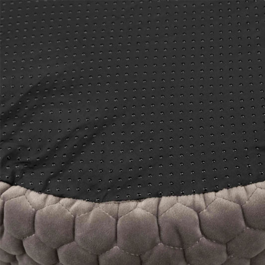 Das Bild zeigt die Trixie Kuschelhöhle Livia in der Farbe Taupe aus der Detailansicht. Die Kuschelhöhle verfügt über ein Kissen mit zwei verschiedenen Seiten.