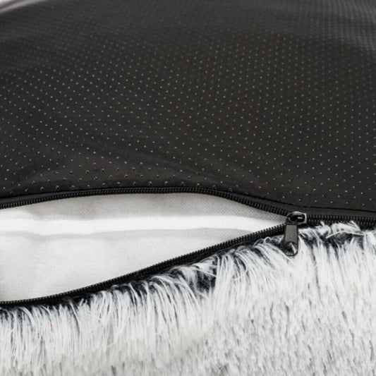 Das Bild zeigt das Trixie Kissen Harvey in den Farben Weiß und Schwarz. Abgebildet ist das Kissen in der Nahansicht.