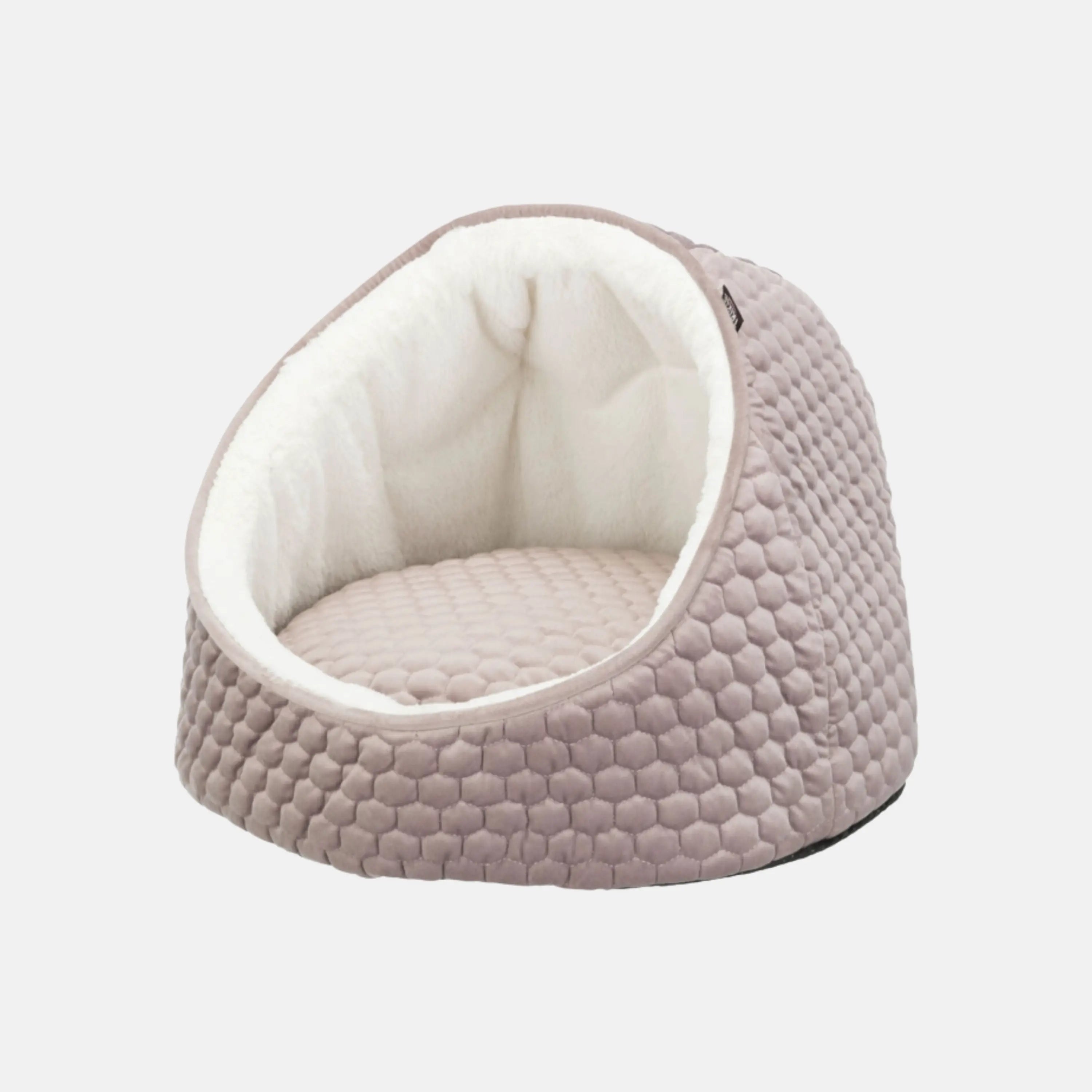 Das Bild zeigt die Trixie Kuschelhöhle Livia in der Farbe Rosa aus der Schrägansicht.